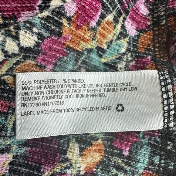 Ava Viv Women’s Plus Multicolor Floral Top 1X Long Puff Sleeve Lightweight - Picture 6 of 9